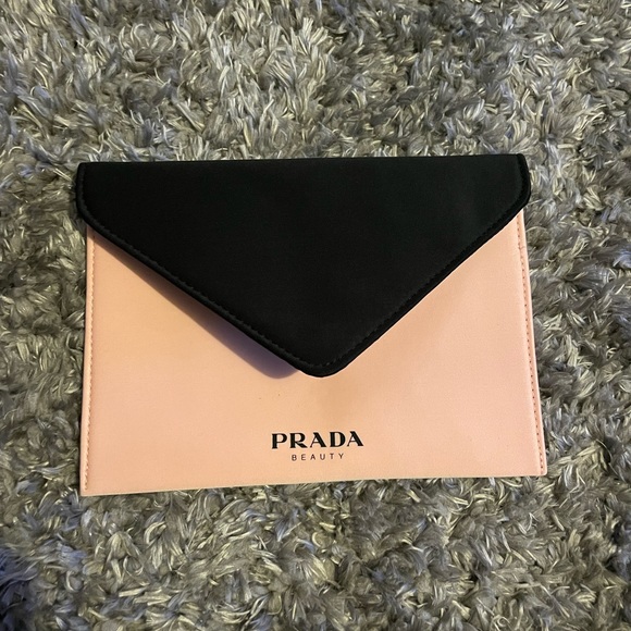 Prada pink slim wallet/ bag - Picture 3 of 7